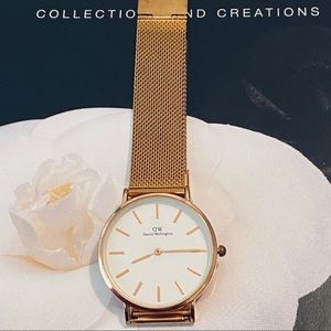Daniel Wellington Ladies DW Rose Gold Strap White Dial Watch